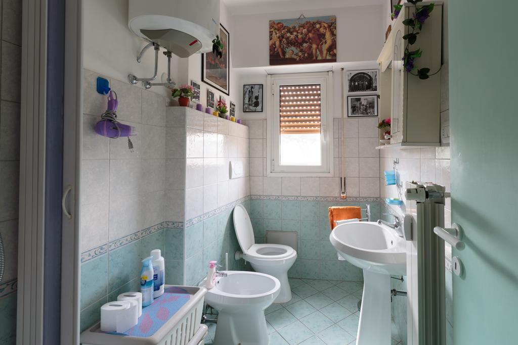 Simon House Roma
